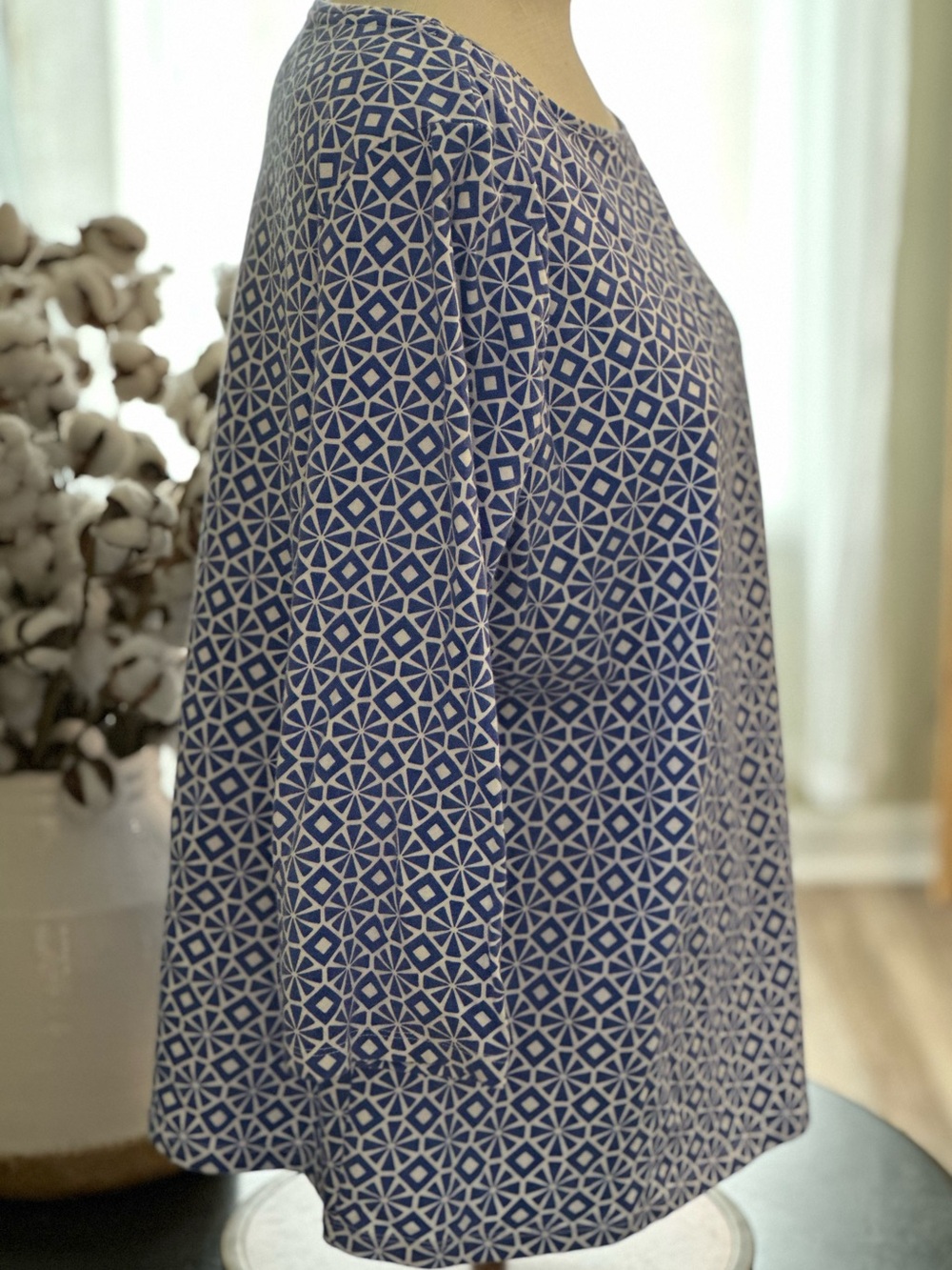 Talbots Blue Geometric Boatneck 3/4 length Sleeve Top -1X - Picture 2 of 6